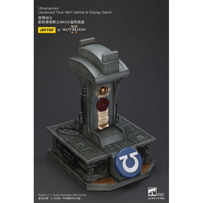 JoyToy - Space Marines II - Ultramarines Elmetto MkX del tenente Titus - espositore-11