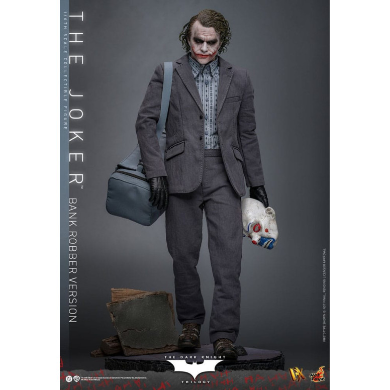 Hot Toys - Il Cavaliere Oscuro - Joker (versione rapinatore di banche) MMS 1/6
