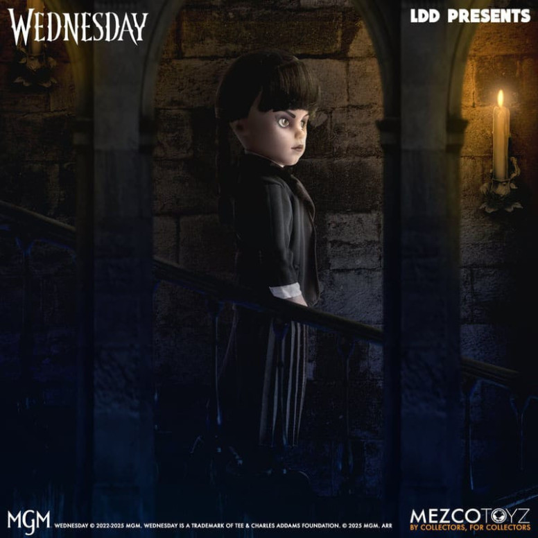 Mezco Living Dead Dolls - Mercoledì Addams Nevermore Academy Uniforme - Mercoledì