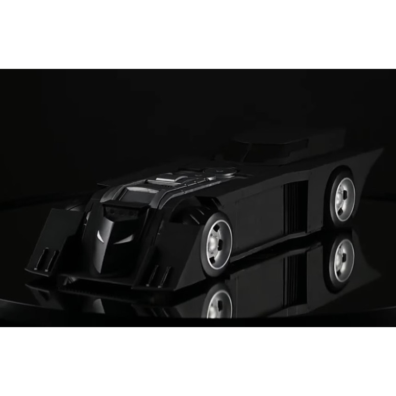 Mc Farlane - Multiverso DC - Batmobile - Rinascita DC