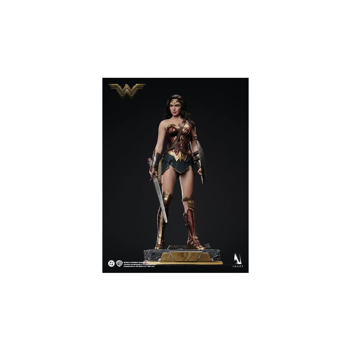 INART - Wonder Woman Figura da collezione in scala 1/6 - Batman vs Superman