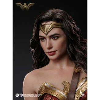 INART - Wonder Woman Figura da collezione in scala 1/6 - Batman vs Superman