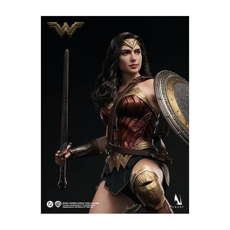 INART - Wonder Woman Figura da collezione in scala 1/6 - Batman vs Superman