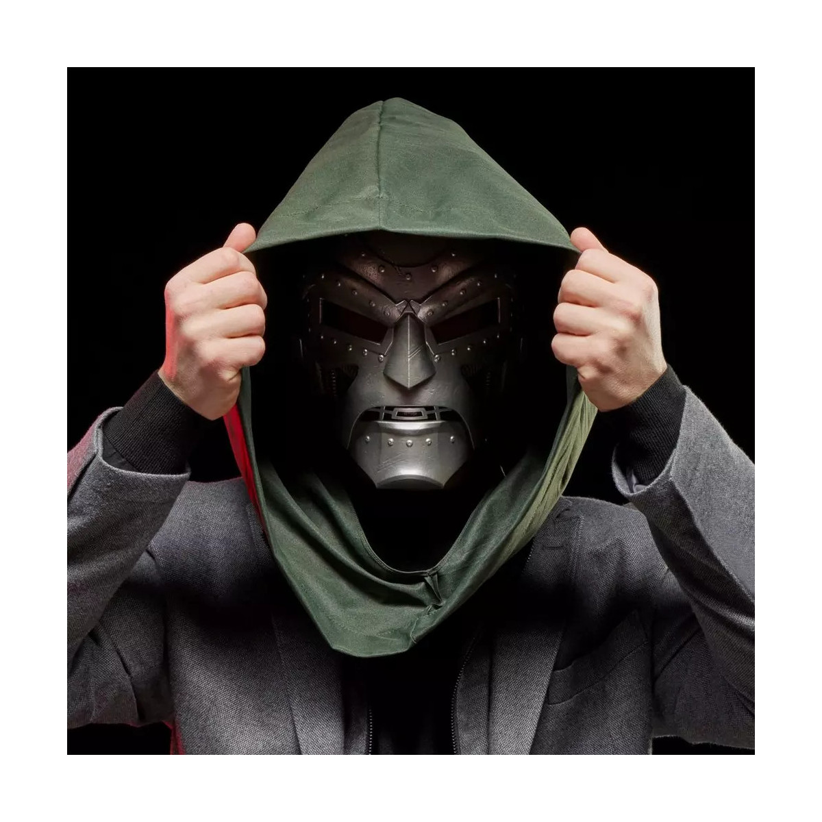 Hasbro - Replica Dr Helmet Doom 1/1 - Marvel Legends Helmet