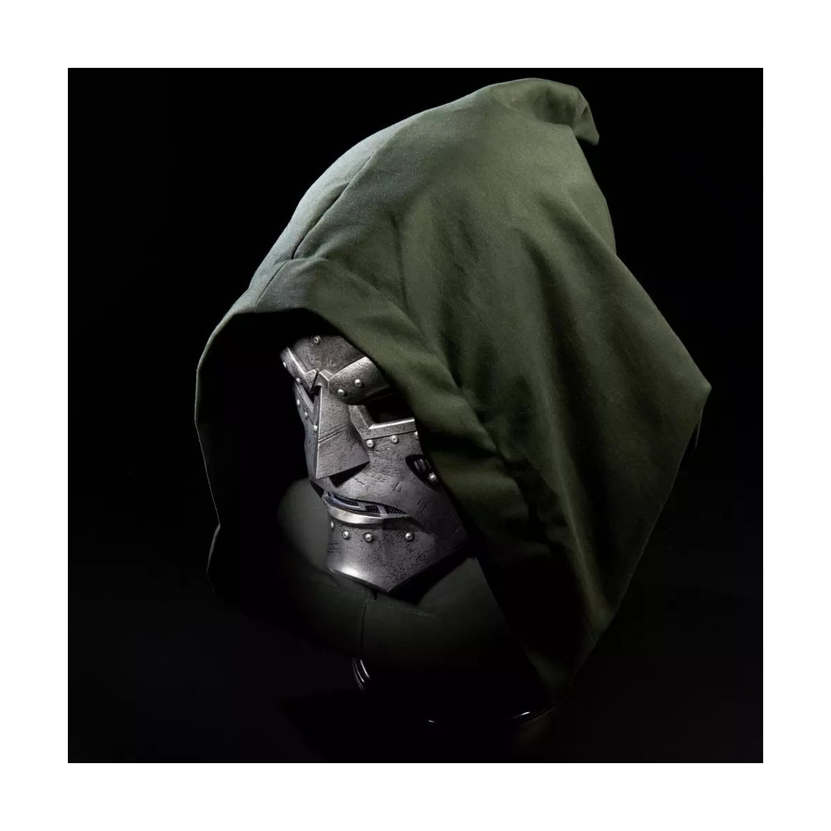 Hasbro - Replica Dr Helmet Doom 1/1 - Marvel Legends Helmet