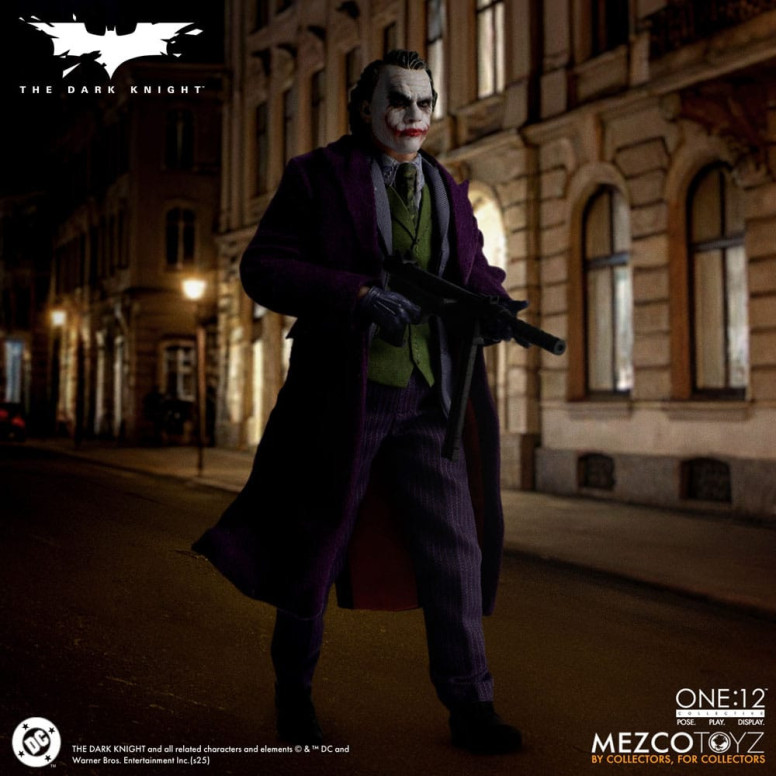 Mezco One 12 - Batman Il Cavaliere Oscuro - Il Joker - DC Comics
