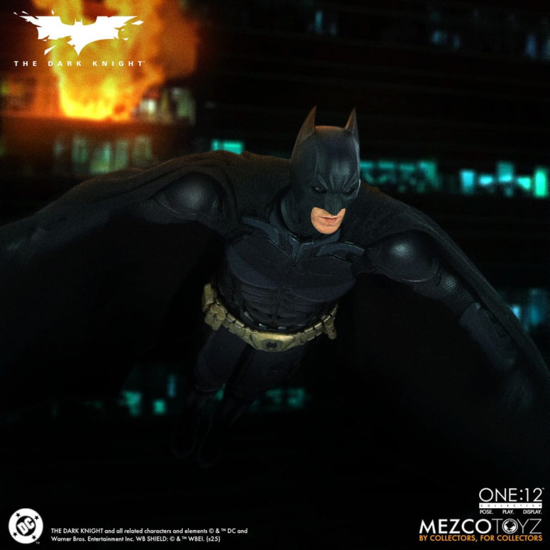 Mezco One 12 - Il Cavaliere Oscuro - BATMAN - DC Comics