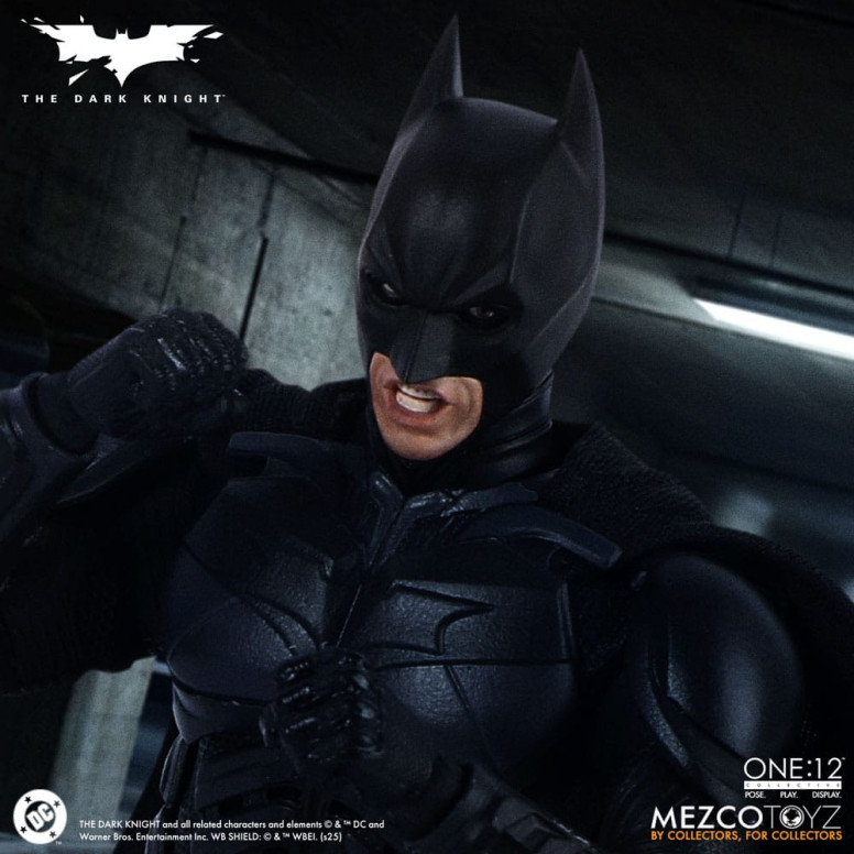Mezco One 12 - Il Cavaliere Oscuro - BATMAN - DC Comics
