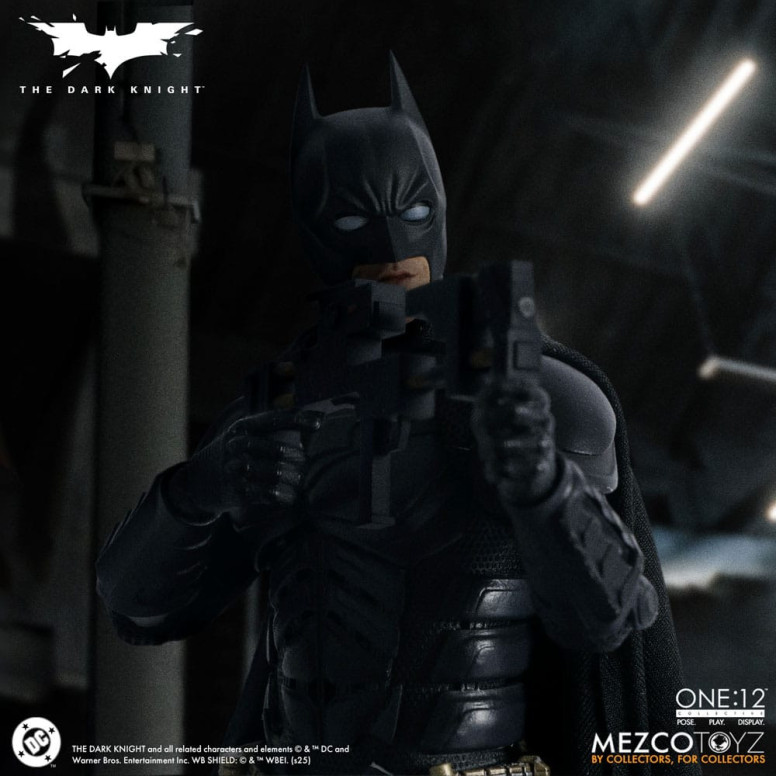 Mezco One 12 - Il Cavaliere Oscuro - BATMAN - DC Comics