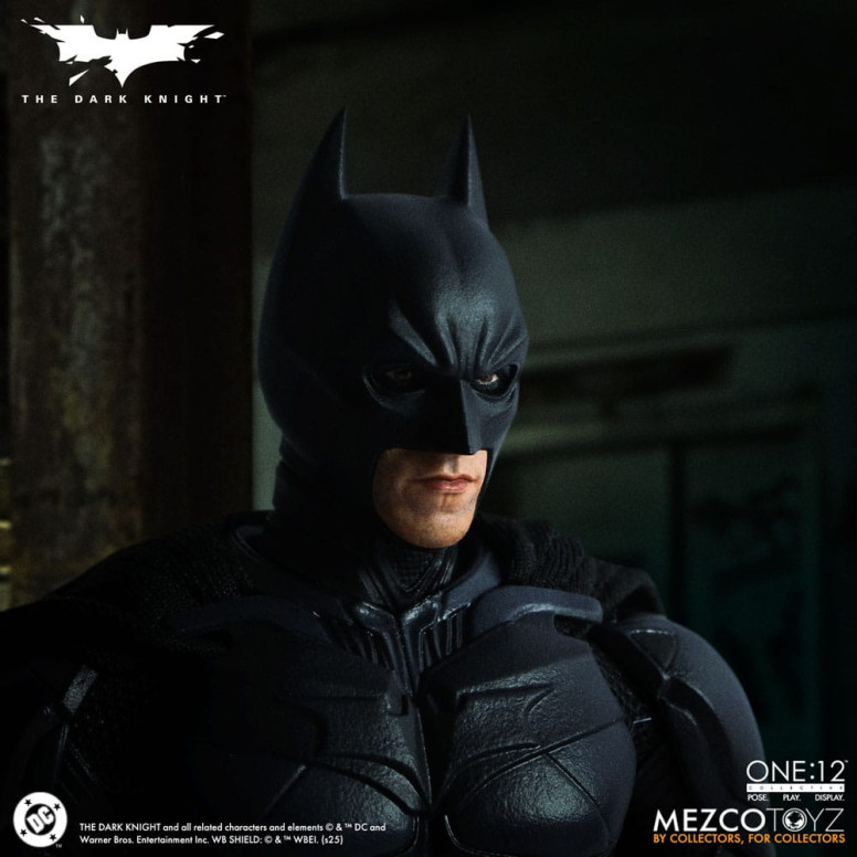 Mezco One 12 - Il Cavaliere Oscuro - BATMAN - DC Comics