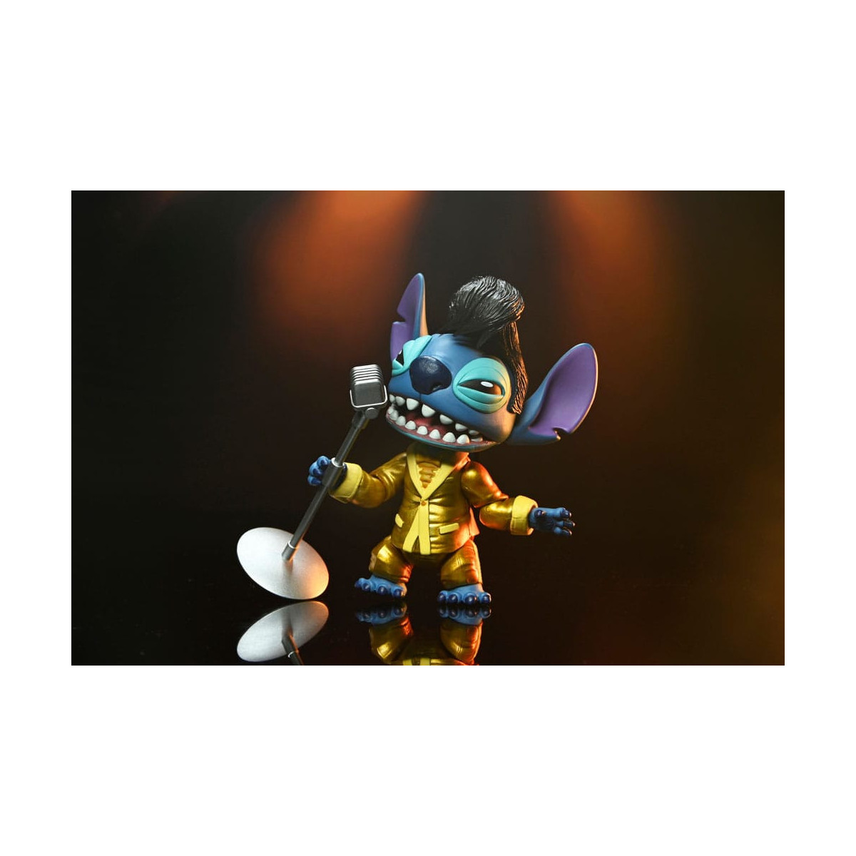 Neca Disney Lilo & Stitch - Costume d'oro definitivo Elvis Stitch