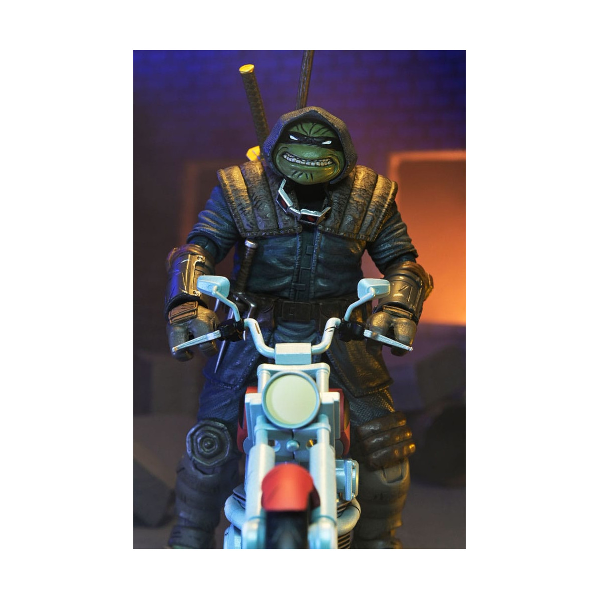 NECA - IDW Comics - Casey Marie con la moto dell'Ultimo Ronin - L'Ultimo Ronin Gli Anni Perduti - TMNT