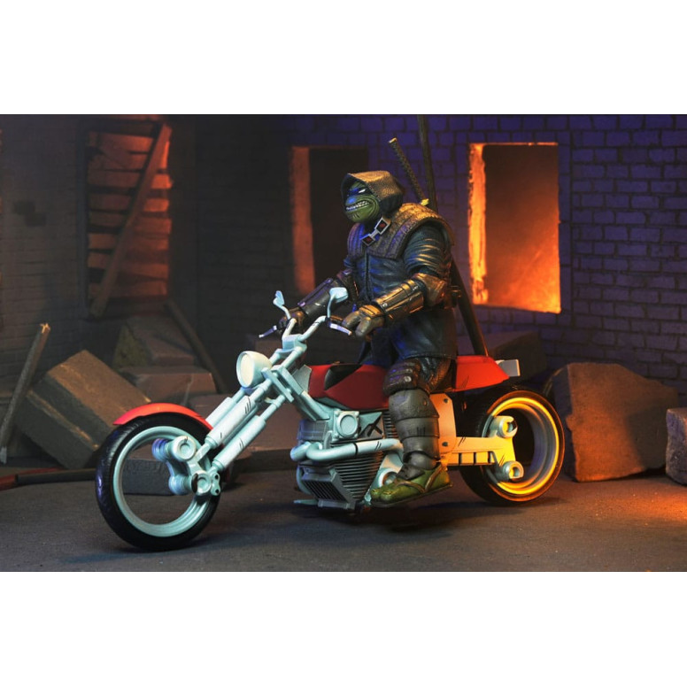 NECA - IDW Comics - Casey Marie con la moto dell'Ultimo Ronin - L'Ultimo Ronin Gli Anni Perduti - TMNT