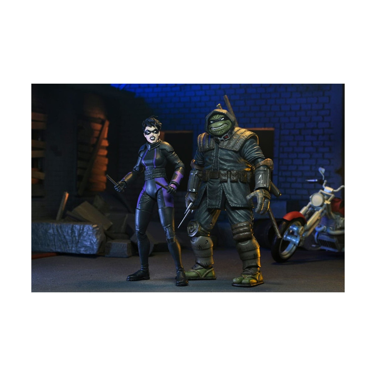 NECA - IDW Comics - Casey Marie con la moto dell'Ultimo Ronin - L'Ultimo Ronin Gli Anni Perduti - TMNT