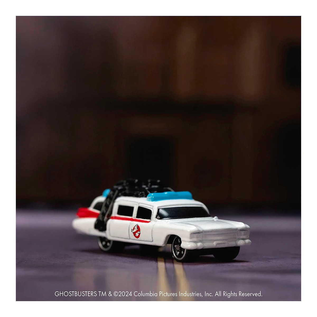 Jada Toys - Ghostbusters Uomo marshmallow Stay Puft con Cadillac Ecto-1 - Nano Scene 1/64