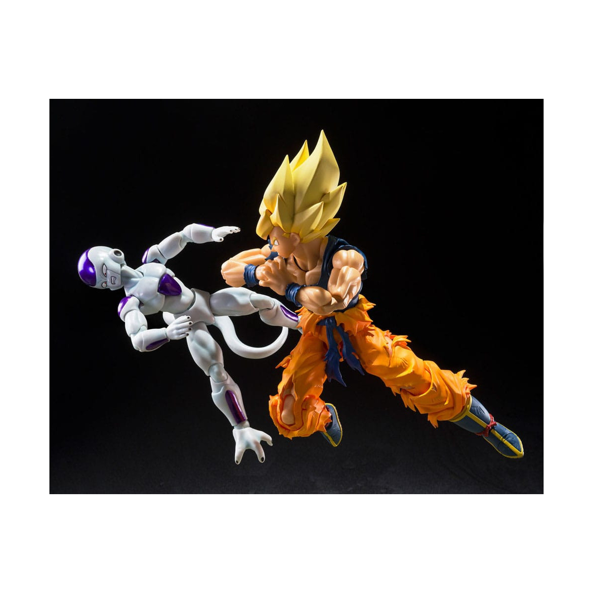 Bandai Tamashii - Dragon Ball Z - Super Saiyan Son Goku (Combattente della rabbia) - SHF SHFiguarts