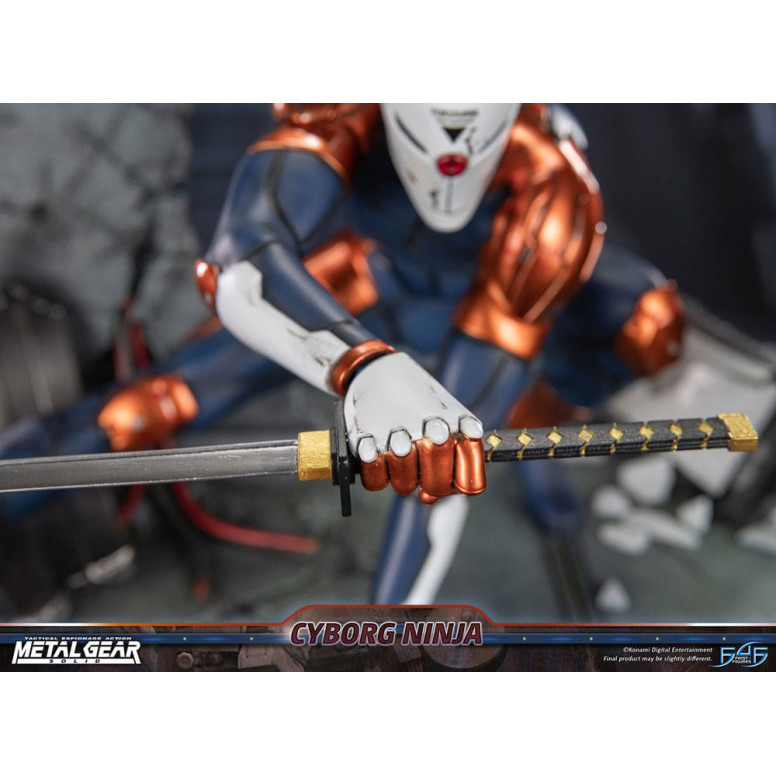 Metal Gear Solid - Busto a grandezza naturale di Solid Snake - First 4 Figures Figurina