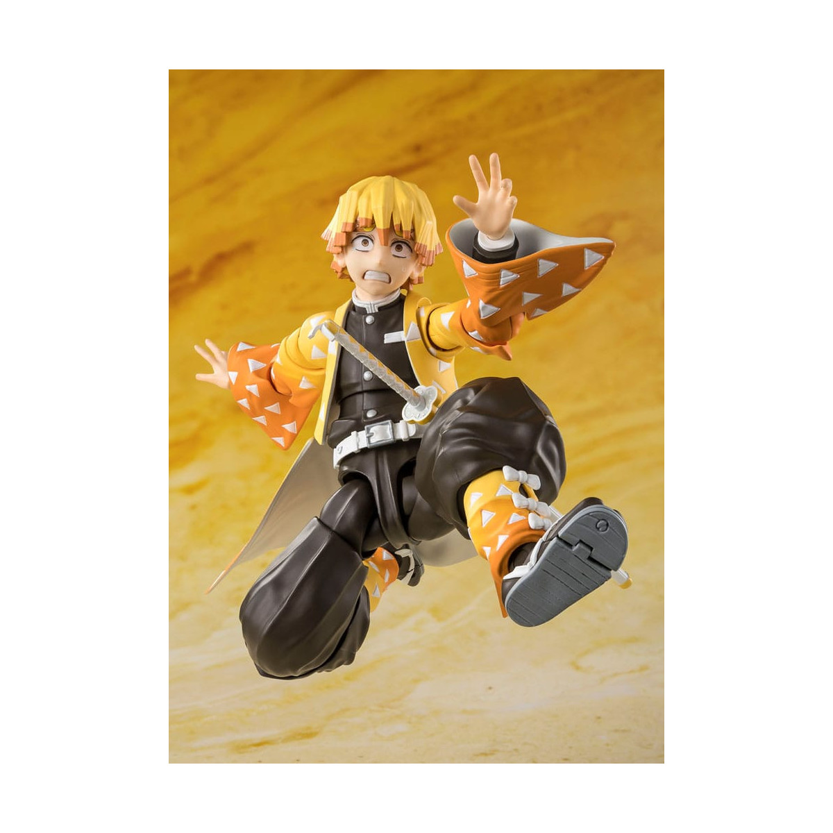 Tamashii Bandai - Zenitsu Agatsuma - Demon Slayer: Kimetsu no Yaiba SH Figuarts SHF
