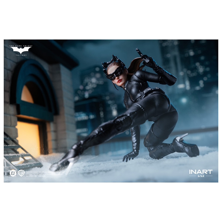INART - The Dark Knight Rises: Catwoman figura in scala 1/12 di Selina Kyle