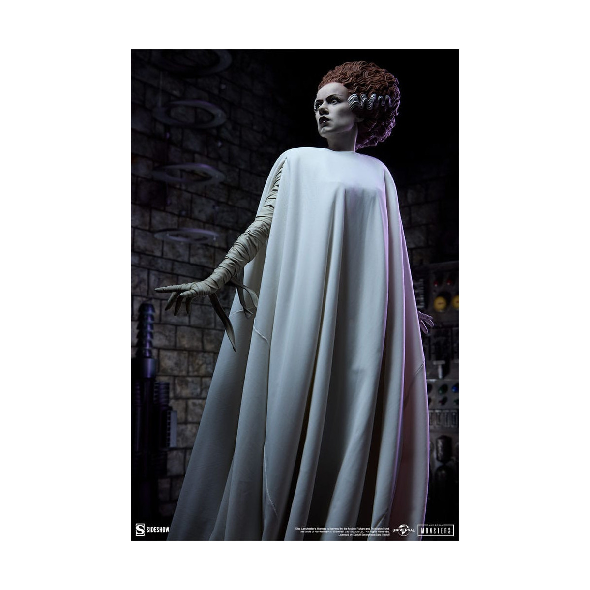 Sideshow Universal Monsters - Formato Premium La sposa di Frankenstein 1/4 - La sposa di Frankenstein (costume in tessuto)