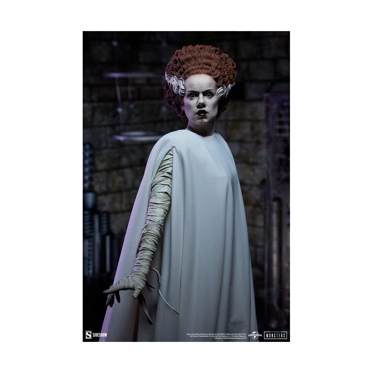 Sideshow Universal Monsters - Formato Premium La sposa di Frankenstein 1/4 - La sposa di Frankenstein (costume in tessuto)