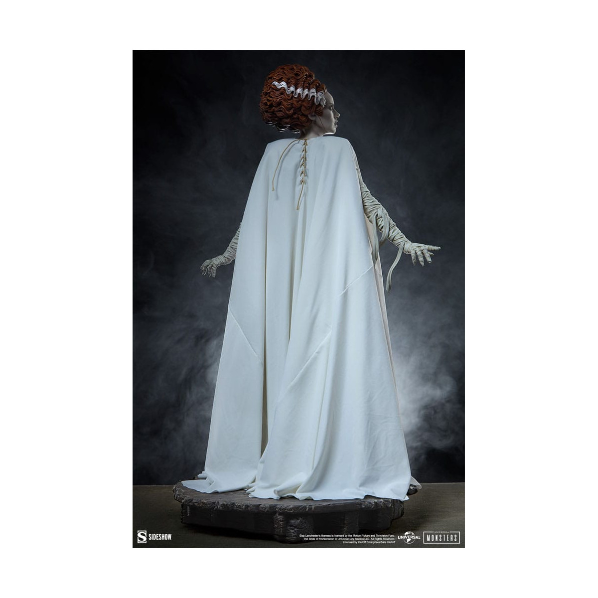 Sideshow Universal Monsters - Formato Premium La sposa di Frankenstein 1/4 - La sposa di Frankenstein (costume in tessuto)