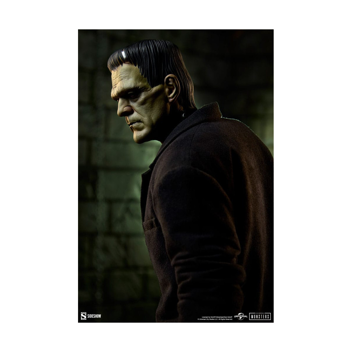 Sideshow Universal Monsters - Formato Premium Frankenstein (costume in tessuto) 1/4