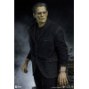Sideshow Universal Monsters - Formato Premium Frankenstein (costume in tessuto) 1/4