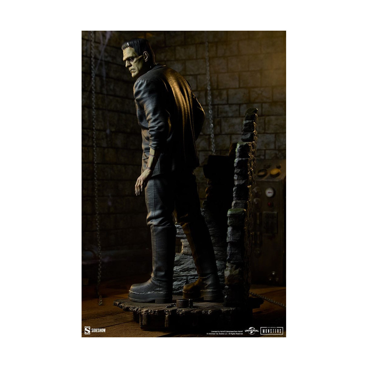 Sideshow Universal Monsters - Formato Premium Frankenstein 1/4