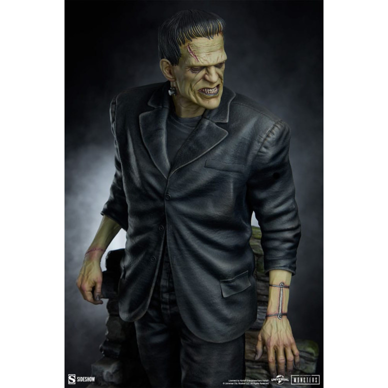 Sideshow Universal Monsters - Formato Premium Frankenstein 1/4