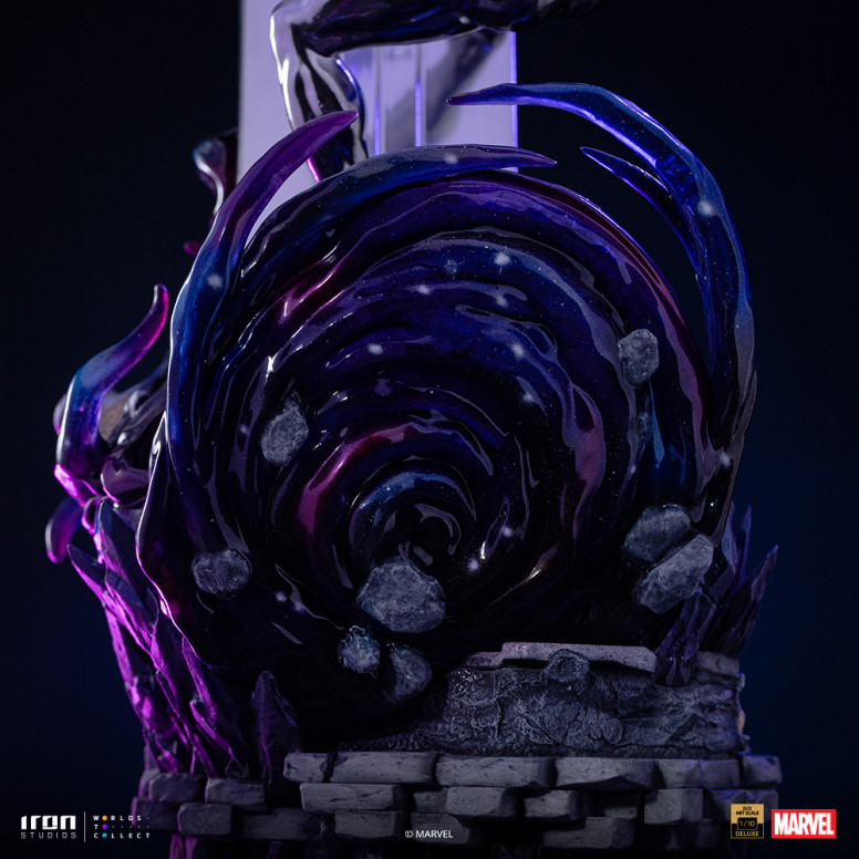 Iron Studios Marvel - Silver Surfer Deluxe Art Scale 1/10 - Diorama del guanto dell'infinito