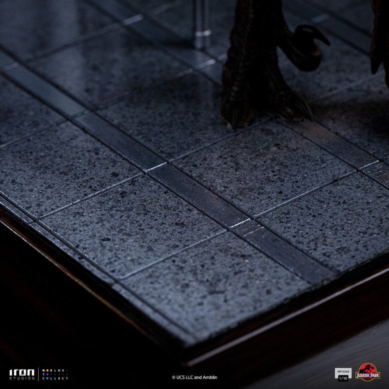 Iron Studios - Raptor alle porte della cucina - Jurassic Park 1/10 Bds Art Scale