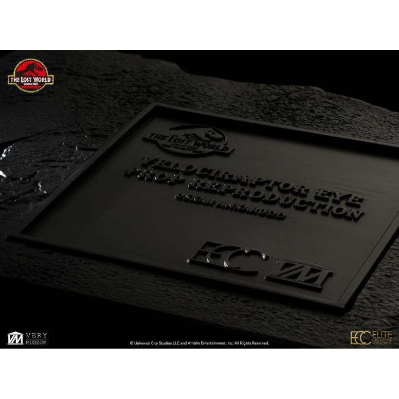 Toynami ECC Elite Creature Collectibles - Puntello per occhio di Velociraptor maschio - Il mondo perduto: Jurassic Park