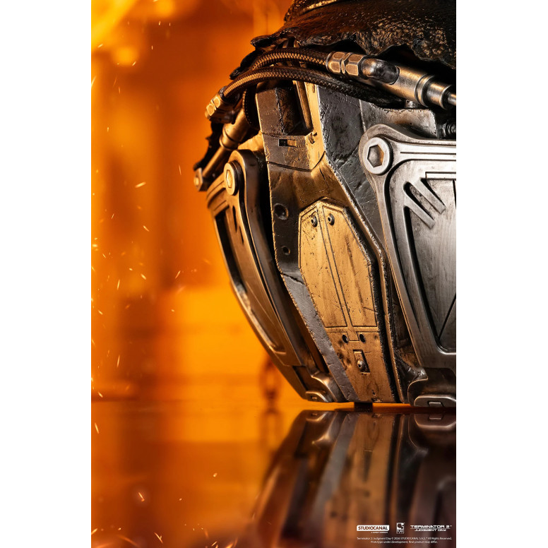 Pure Arts Terminator 2 T-800 Modello 101 Danneggiato in battaglia Arte The Mask