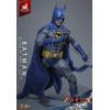 Hot Toys - Batman (Tuta blu e grigia) Movie Masterpiece 1/6 Il The Flash - Esclusiva Hot Toys