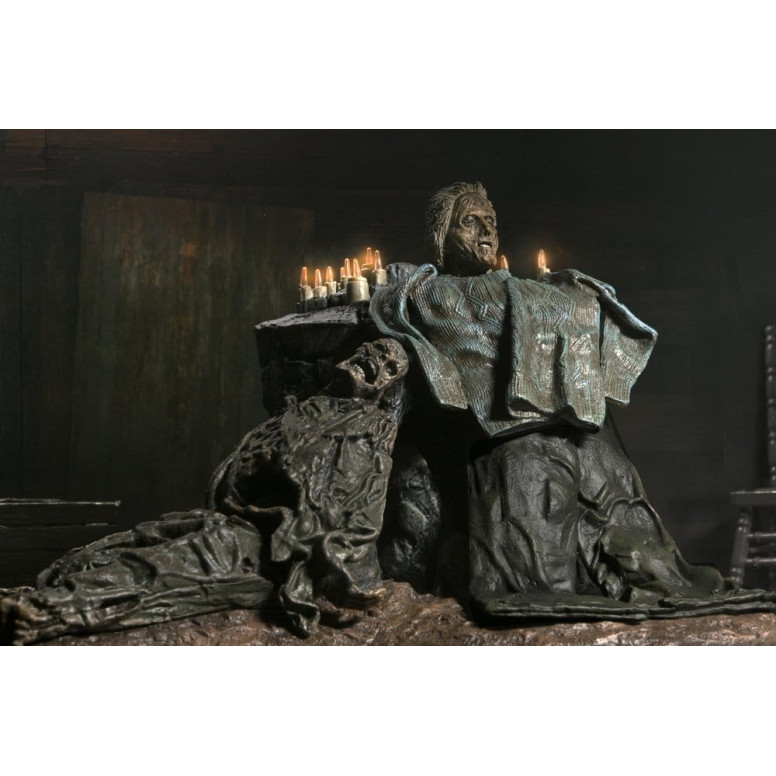 Neca Venerdì 13: il gioco - Diorama Pamela Shrine