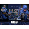 Hot Toys - BATMAN - Batman: Il ritorno del Cavaliere Oscuro (Versione danneggiata dalla battaglia) Comic Masterpiece 1/6