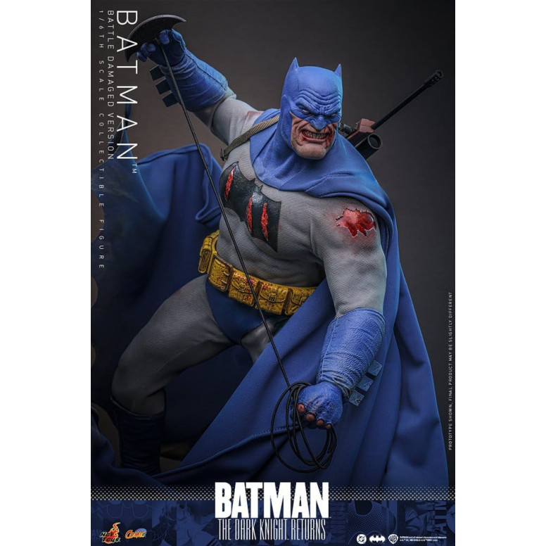 Hot Toys - BATMAN - Batman: Il ritorno del Cavaliere Oscuro (Versione danneggiata dalla battaglia) Comic Masterpiece 1/6