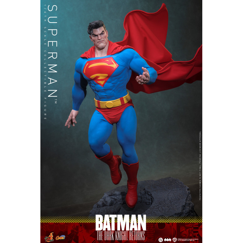 Hot Toys - Superman - Batman: Il Ritorno del Cavaliere Oscuro Comic Masterpiece 1/6