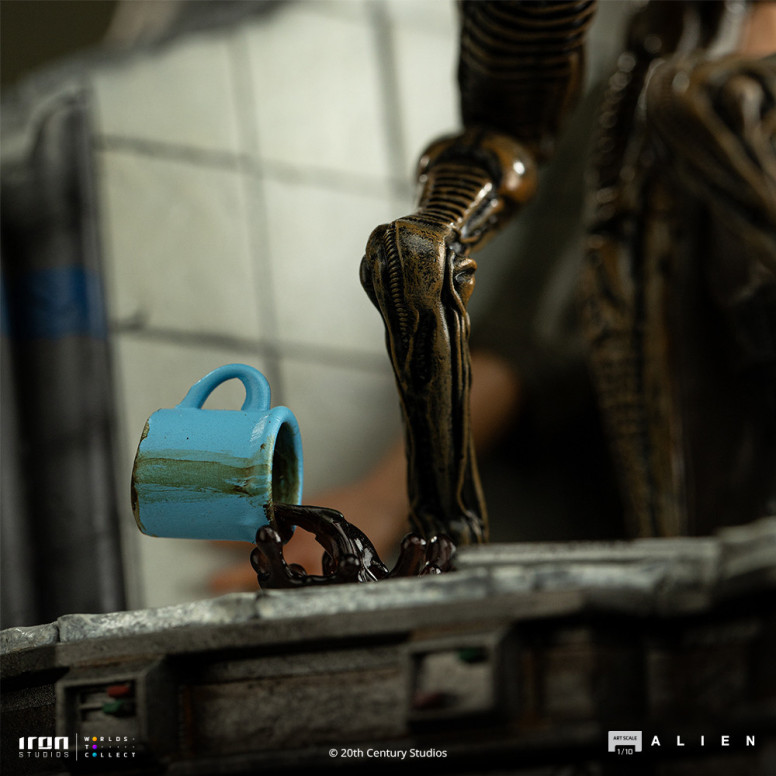 Iron Studios Ellen Ripley e il cane Alien - Arte in scala 1/10 - Alien 3