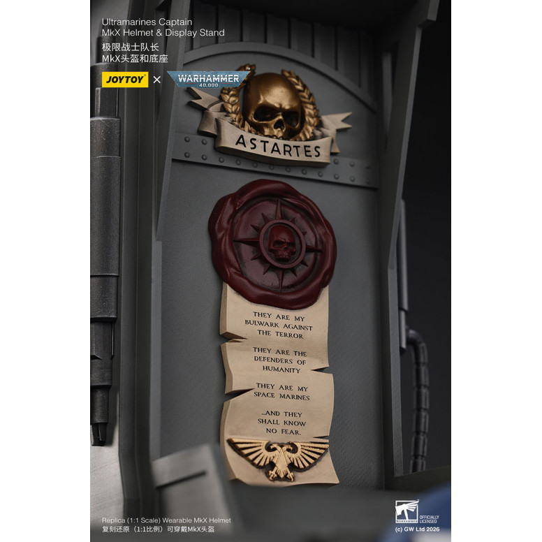 JoyToy - Ultramarines Capitan MkX Casco e Espositore 1/1
