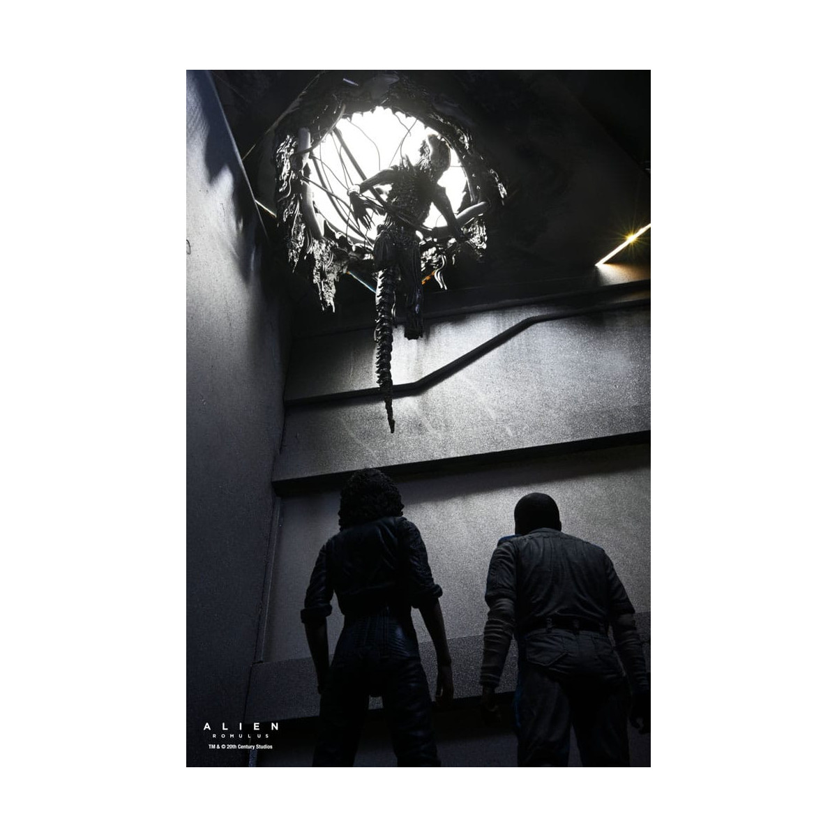 Neca - Alien: Romulus - Laboratorio Deluxe Sospeso Xenomorfo XX121