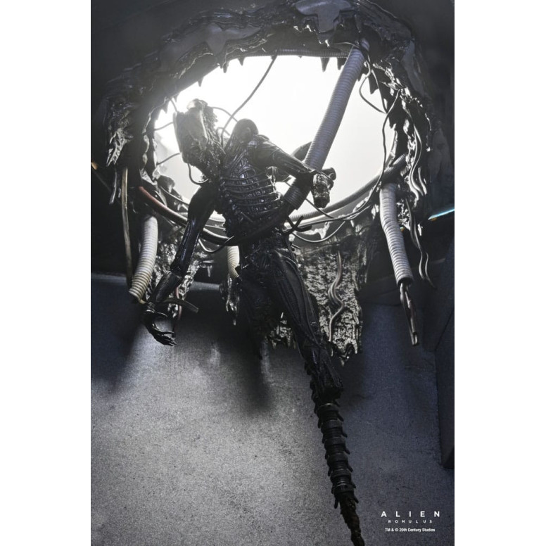 Neca - Alien: Romulus - Laboratorio Deluxe Sospeso Xenomorfo XX121