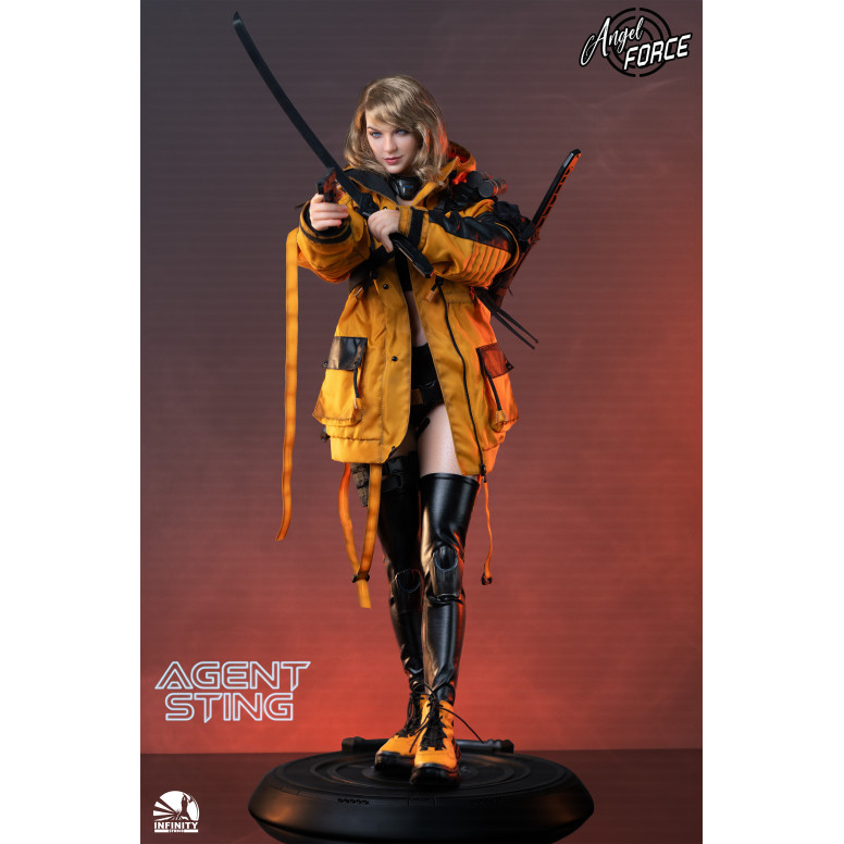 Infinity Studio - Angel Force - Figura d'azione in silicone completo Agente Sting 1/3