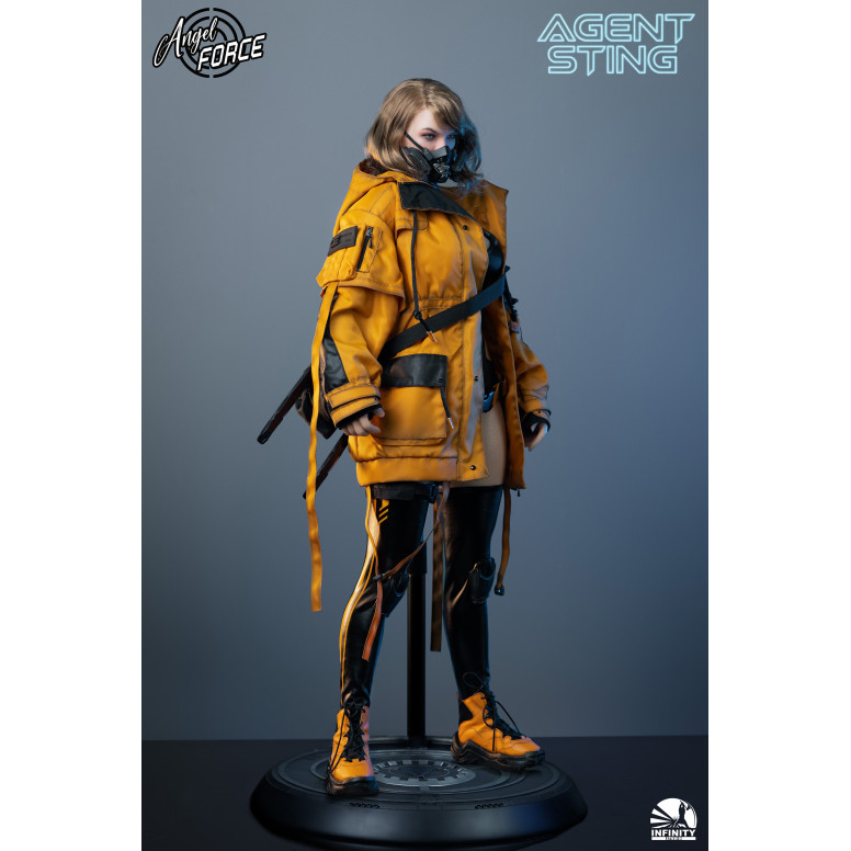 Infinity Studio - Angel Force - Figura d'azione in silicone completo Agente Sting 1/3
