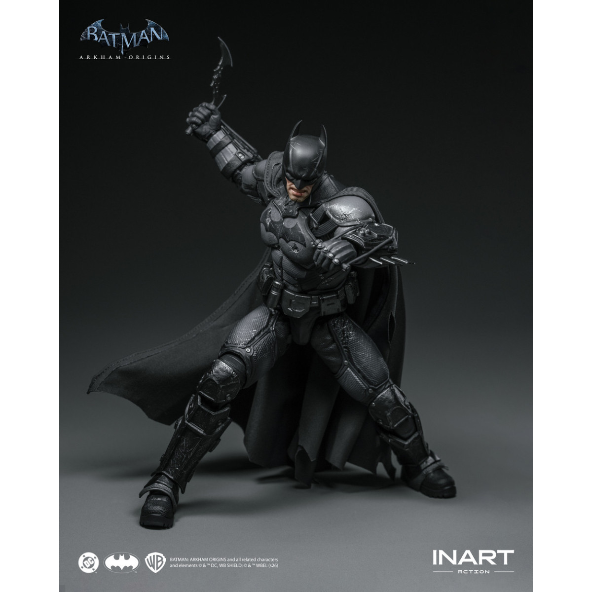 INART - Batman (versione danneggiata dalla battaglia) - Batman: Arkham Origins Figura in scala 1/12