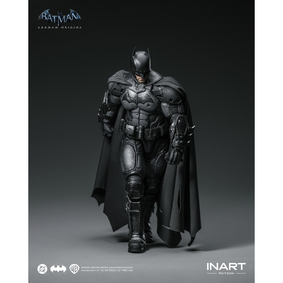 INART - Batman (versione danneggiata dalla battaglia) - Batman: Arkham Origins Figura in scala 1/12