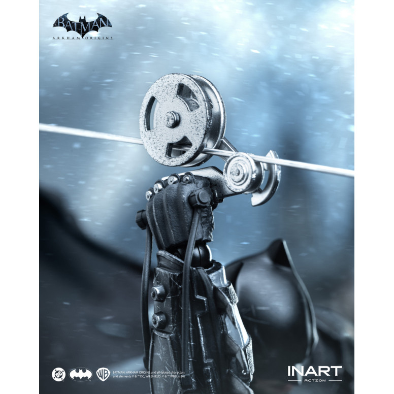 INART - Batman (versione danneggiata dalla battaglia) - Batman: Arkham Origins Figura in scala 1/12