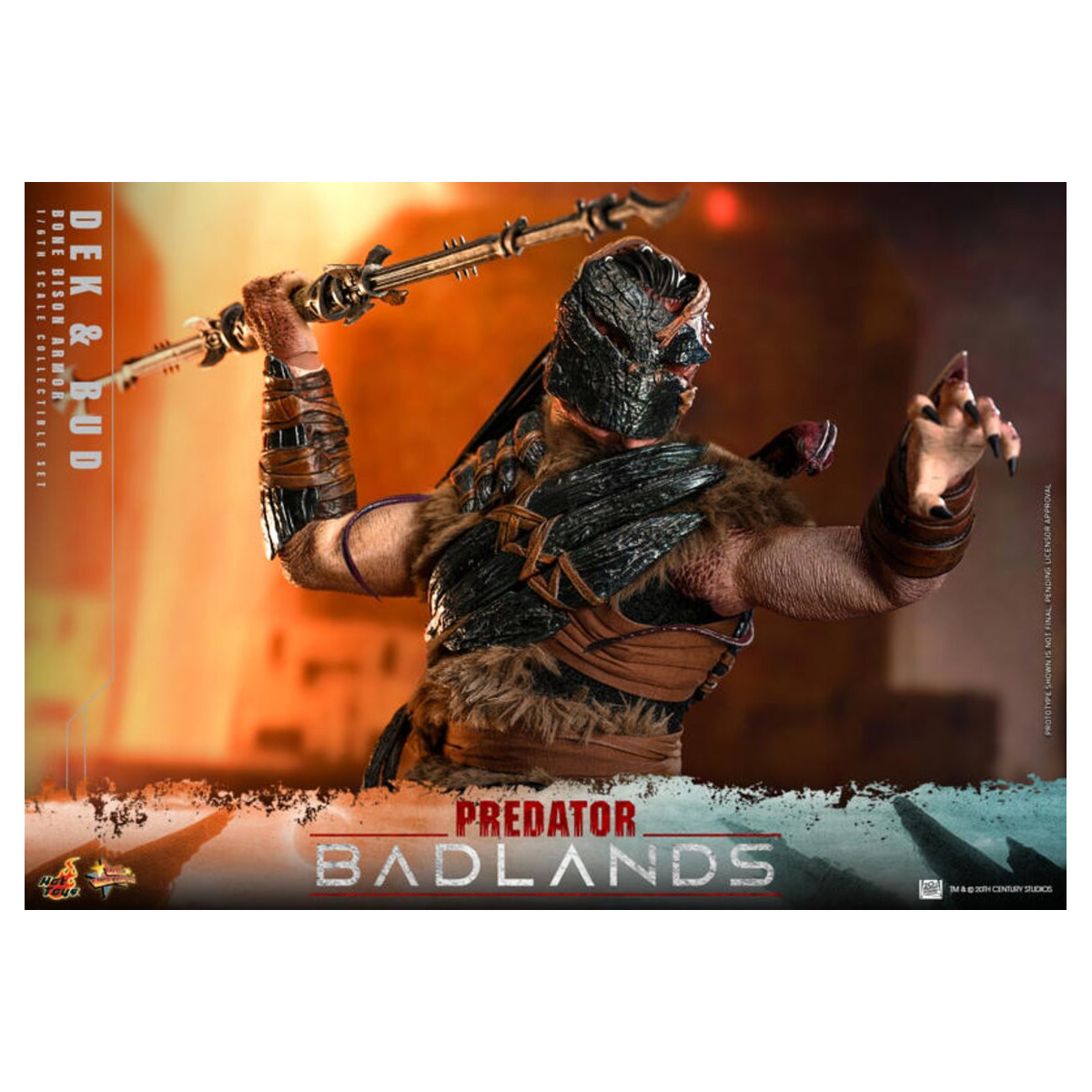 Hot Toys - Predator: Badlands - Dek (armatura Bone Bison) e Bud MMS 1/6