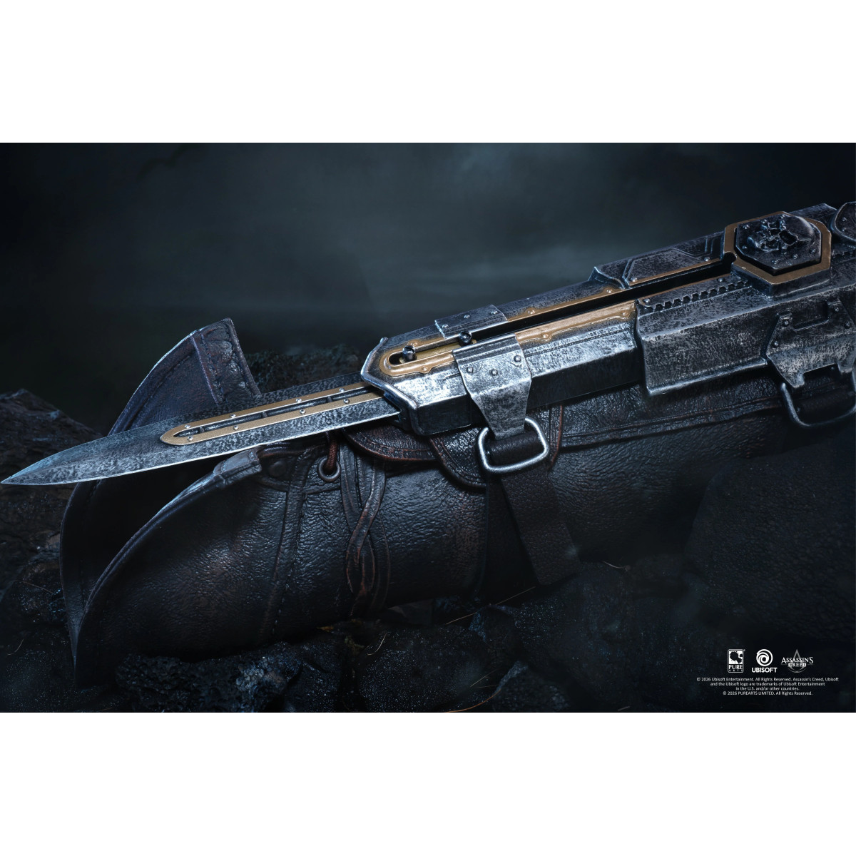 Pure Arts - Edward Kenway Hidden Blade Replica in scala 1/1 - Assassin's Creed Bandiera nera